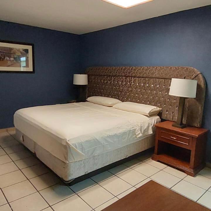 Hotel El Cortes 阿瓜斯卡达特斯 外观 照片