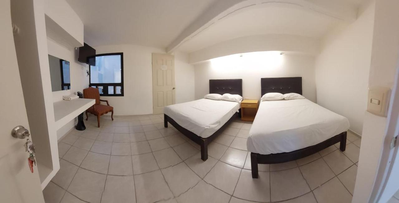 Hotel El Cortes 阿瓜斯卡达特斯 外观 照片